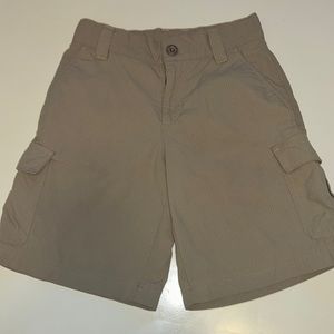 Under armor loose, coupe shorts